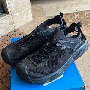 Hoka Black Trail Running Shoes